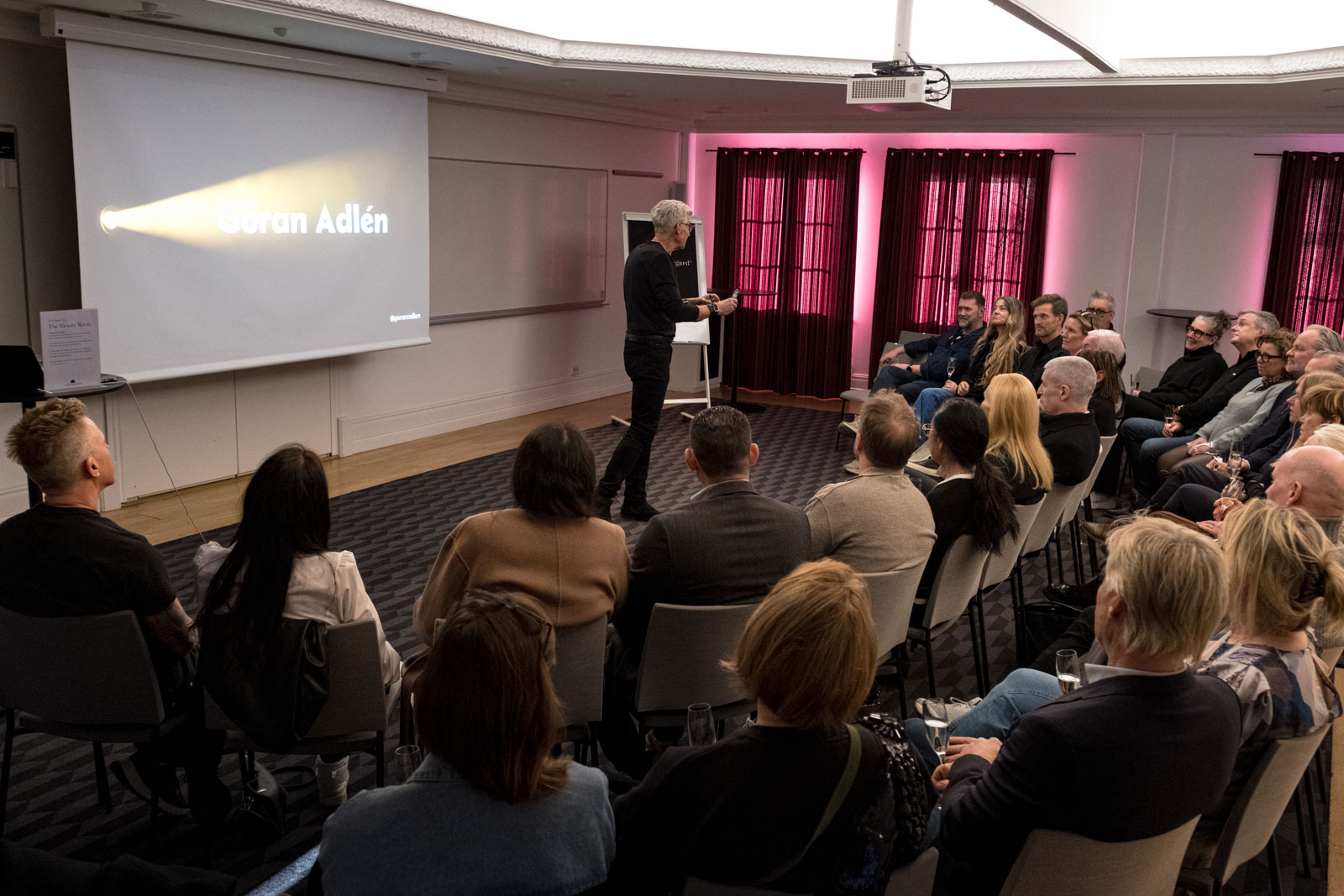 Konferenser, möten och föreläsningar